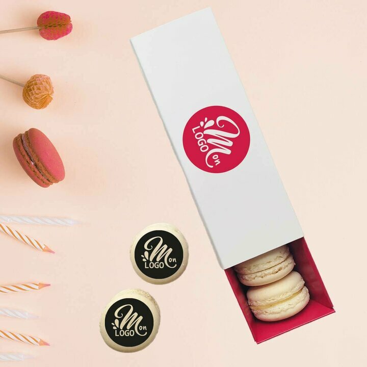 Boite de 6 macarons vanille personnalis avec votre logo, thme rouge